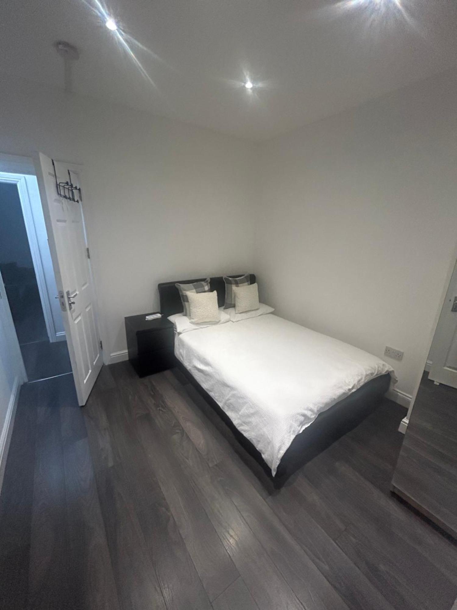 Cozy And Convienient Appartamento Londra